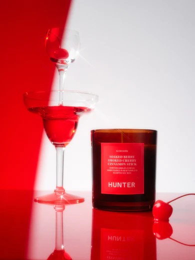 Hunter Candles Christmas Slow Burn Soaked Berry Smoked Cherry & Cinammon