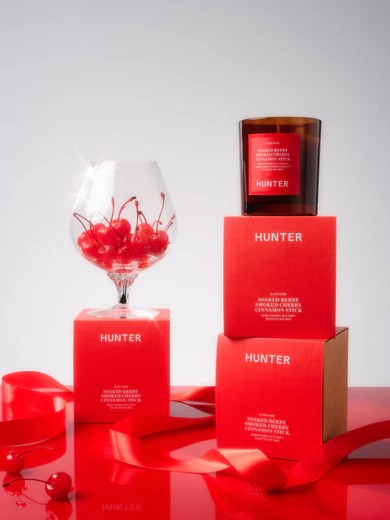 Hunter Candles Christmas Slow Burn Soaked Berry Smoked Cherry & Cinammon