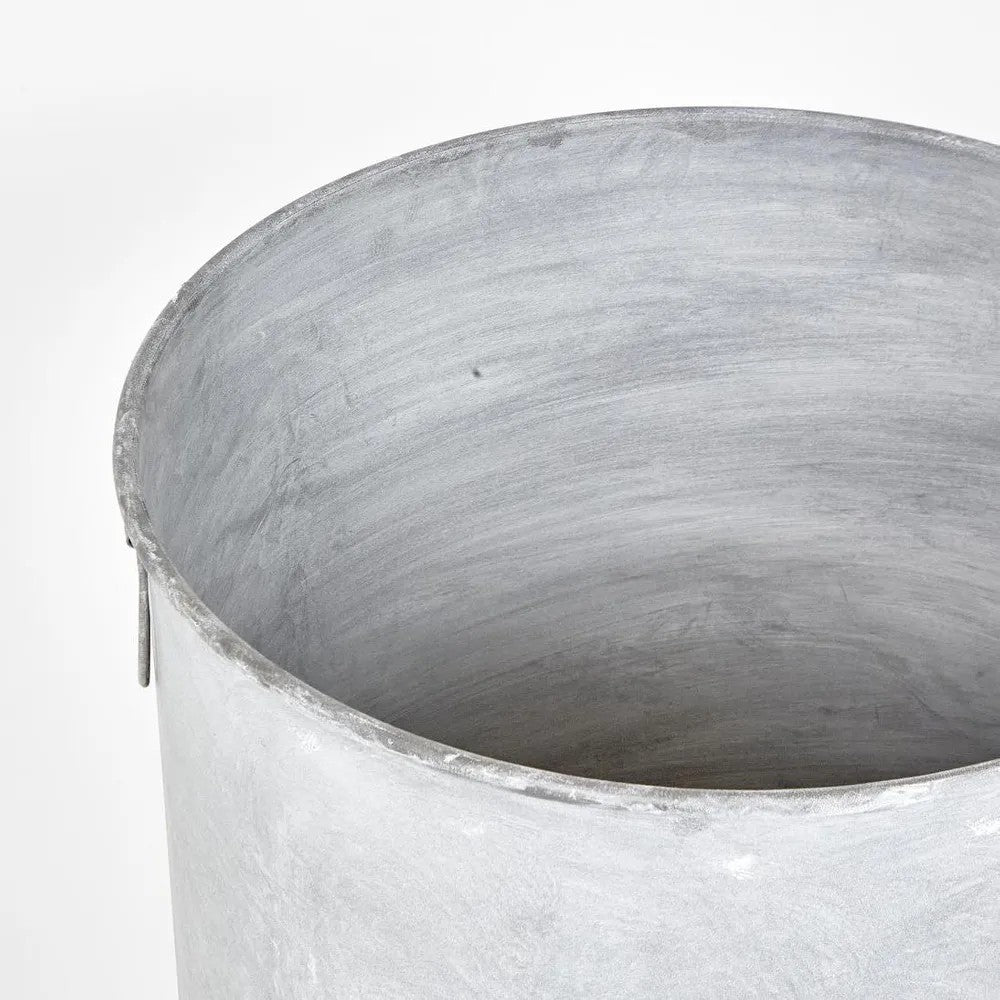 Set of 2 Round Garden Planter Tin Tubs