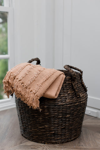 Luxurious Byblos throw blanket with embroidery in terracotta pink