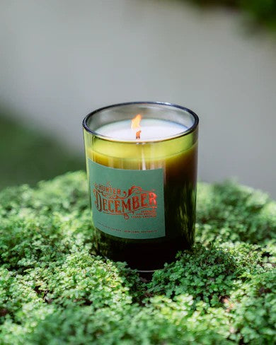 Hunter Candles Christmas DECEMBER Pine Cedar Rosemary Leather