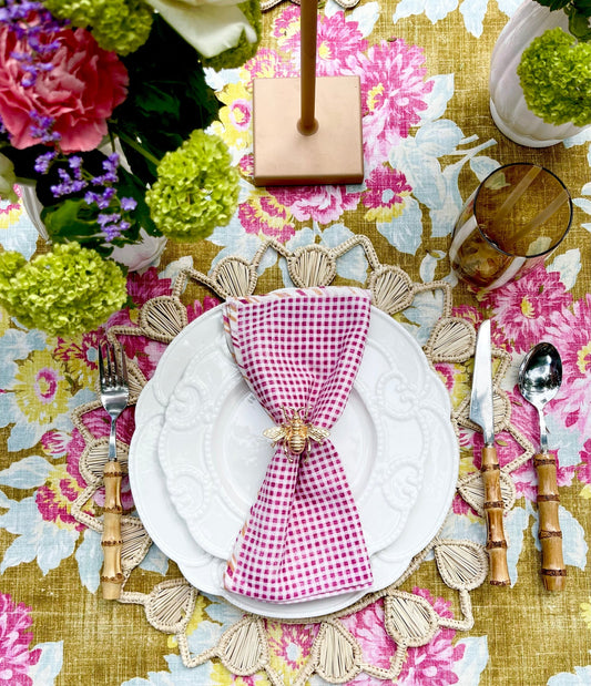 Pretty Bee Gold napkin ring