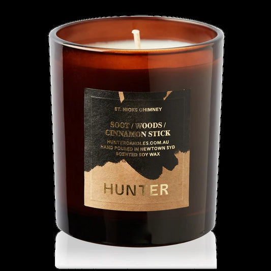 Hunter Candles Scented Candle St Nicks chimney / soot, woods, cinnamon stick