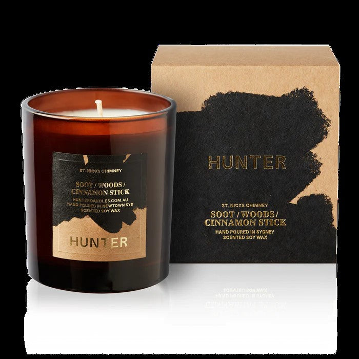 Hunter Candles St Nicks chimney / soot, woods, cinnamon stick